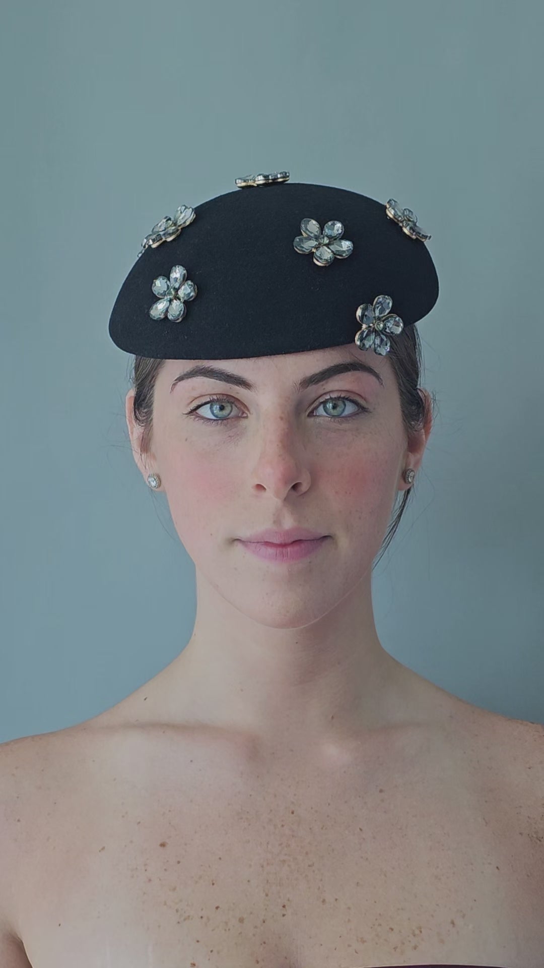 Émillie Noir percher video