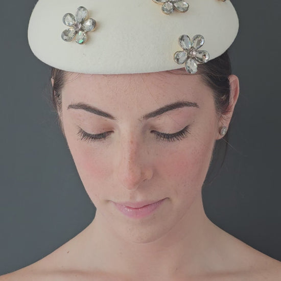 Emillie  percher video